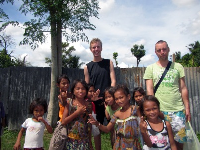 Erik and Andreas with Sama Children, Davao, Philippines